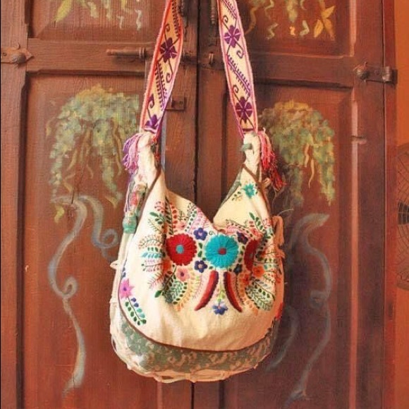 Mexican Embroidered Bag Beach Tote - Picture 1 of 5